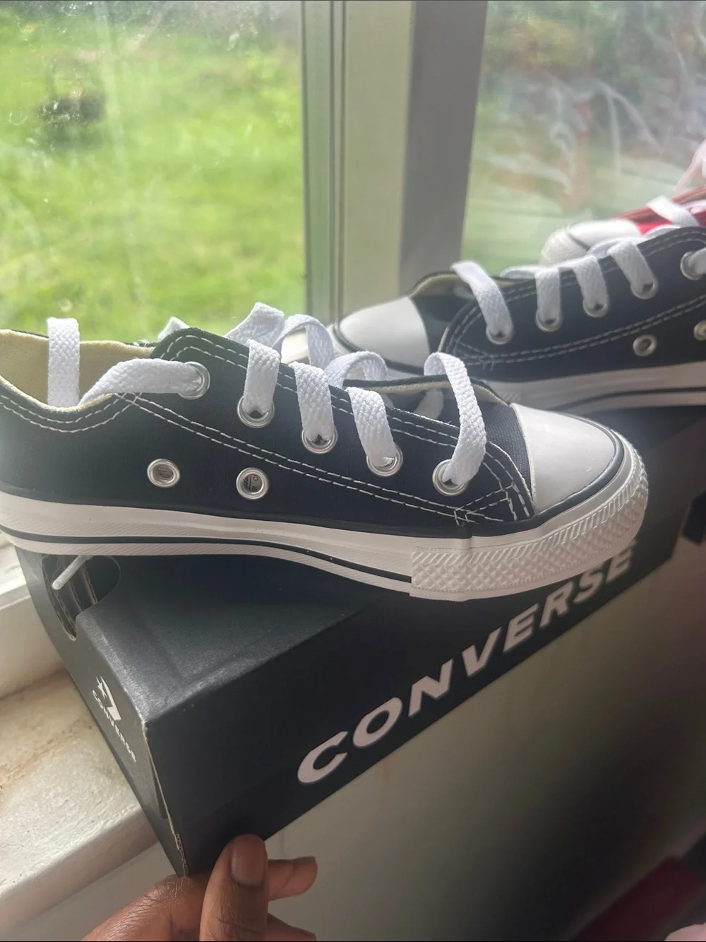 Converse Kids Low Top Sneaker in Black and White